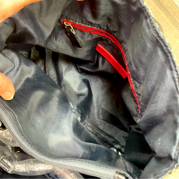 Tommy Hilfiger Monogram Stylish Tote Bag Black and Gold - Picture 9 of 16